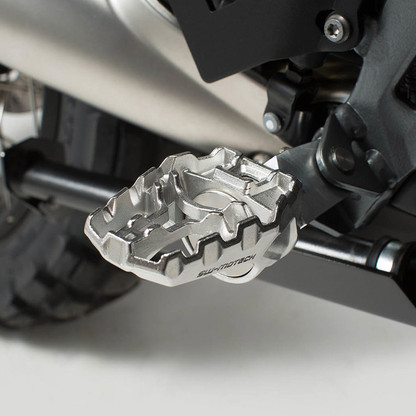 Pedalines SW-MOTECH para BMW F750GS/F850GS/F800GS 2024 (FRS.07.112.10701)