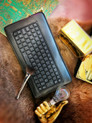 Keyboard Clutch Bag ( Black ) 減壓鍵盤包 (黑色)