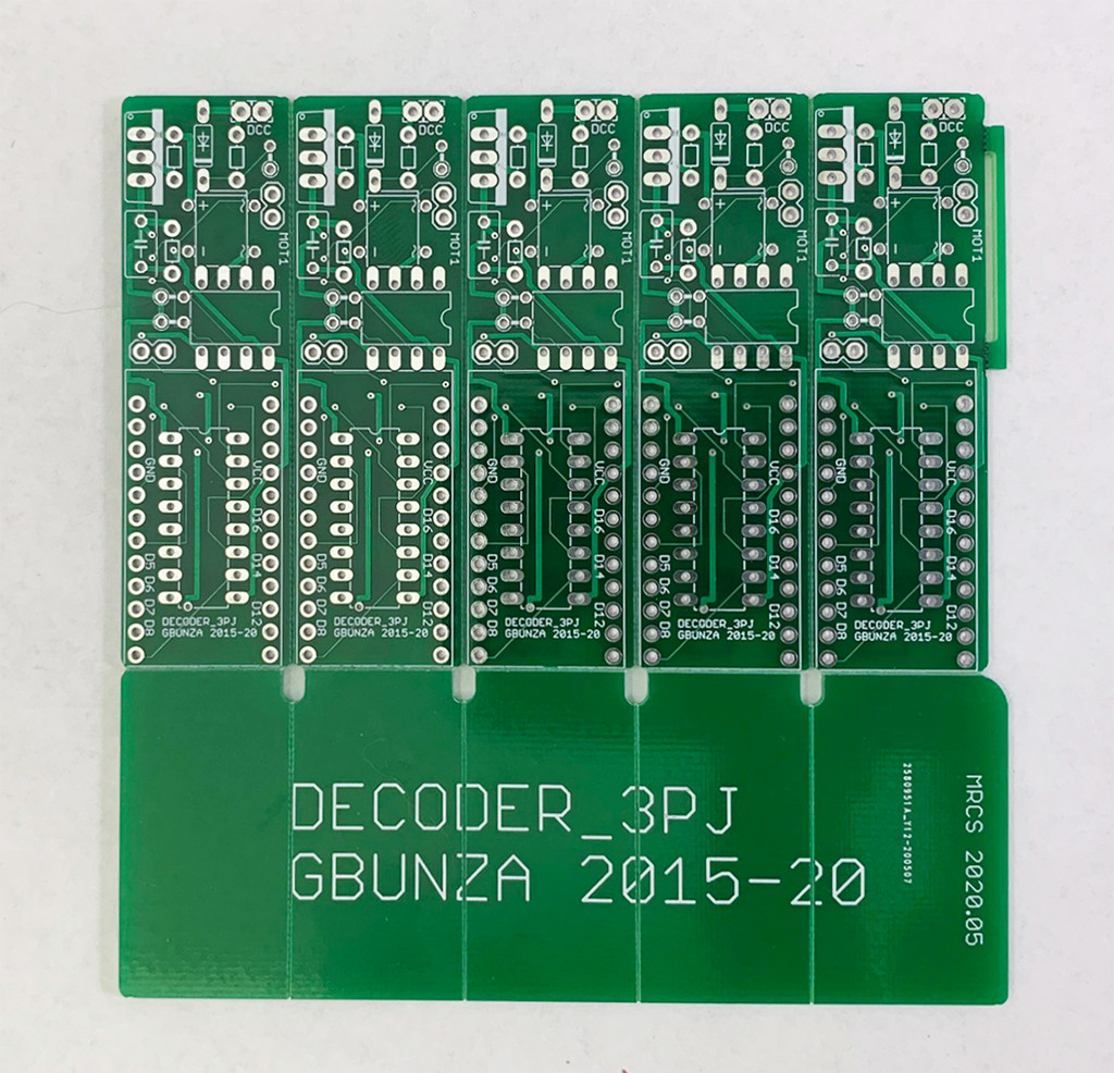 Improved ! - Geoff Bunza's Low Cost 17 Channel DCC Decoder - Bare Board  panel of 5 - Model Railroad Control Systems