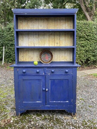 A CHARMING BLUE PAINTED PINE 20thC ANTIQUE KITCHEN DRESSER