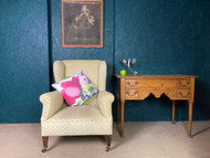 A FINE ANTIQUE COUNTRY HOUSE HORSE HAIR FILLED ARMCHAIR