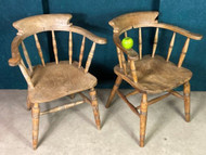 A FINE PAIR OF ANTIQUE COUNTRY HOUSE SMOKERS BOW ARMCHAIRS