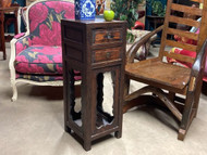 A FINE ANTIQUE CHINESE PEDESTAL PLANT STAND OR DISPLAY COLUMN