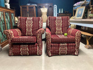 A FINE NEAR MATCH PAIR OF ANTIQUE ENGLISH COUNTRY HOUSE CHAIRS ARMCHAIRS