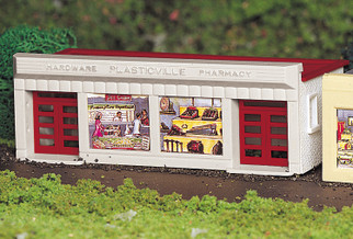 45147 HO Scale Hardware Store-White & Red