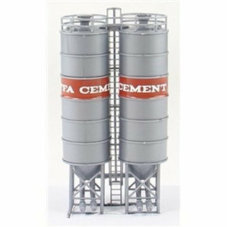 790 HO Scale Model Power 2 Industrial Silos 