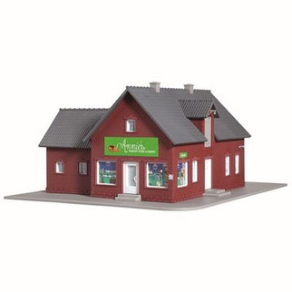 786 HO Scale Model Power Annie's Country Store & Bakery Built Up
