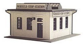 444 HO Scale Model Power Whistle-Stop Station Kit