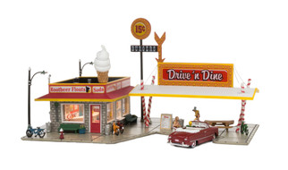 BR4929 N Scale Woodland Scenics Drive 'n Dine