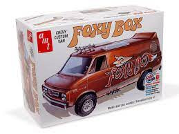 AMT1265 AMT Chevy Custom Van Foxy Boxy 1/25 Scale Plastic Model Kit