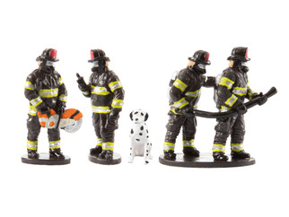 2230180 O Scale Lionel Firefighter Figures & Dog