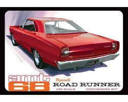 AMT1363 AMT 1968 Plymouth Road Runner 1/25 Scale Plastic Model kit