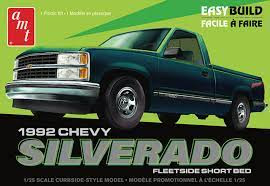 AMT1408 AMT 1992 Chevy Silverado C1500 Fleetside Short Bed 1/25 Scale Plastic Model Kit