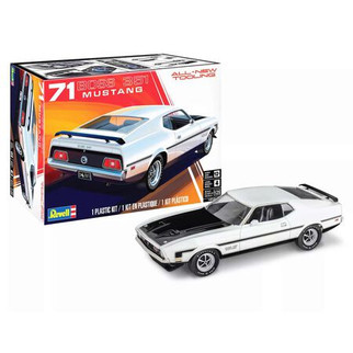 14212 Revell '71 Boss 351 Mustang 1/25 Scale Plastic Model Kit