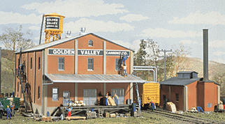 933-3018 HO Walthers Cornerstone(R) Golden Valley Canning Co. Kit