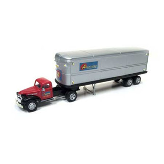 31172 HO Scale Classic Metal Works 1944-46 Chevy Tractor/Trailer-Associated Truck