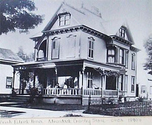 building-old.jpg building-old.jpg