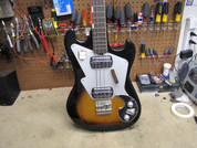 1965 ca. Decca Bass II 1960s Sunburst
