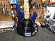 2006 Ernie Ball Music Man Stingray HH 2006 - Pearl Blue