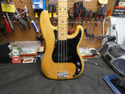 1977 Fender Precision 1977 - Natural