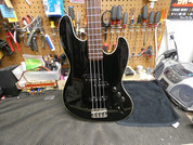 2005 Fender Aerodyne Jazz Bass CIJ 2005 - Black