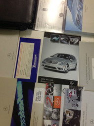 2008 MERCEDES BENZ R CLASS R350 R500 Owners Manual SET KIT W CASE & 1ST AID KIT