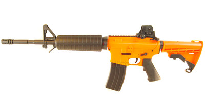 Well D4806 M16 fully auto Airsoft gun in orange