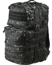 Kombat UK - medium assault pack 40 litre In Black Camo