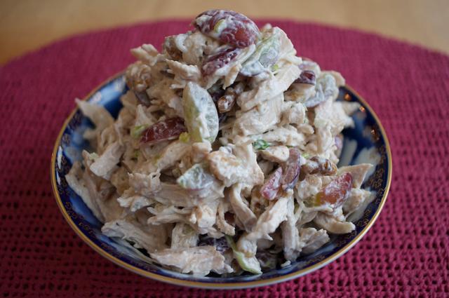 how to make chicken salad with walnuts & grapes