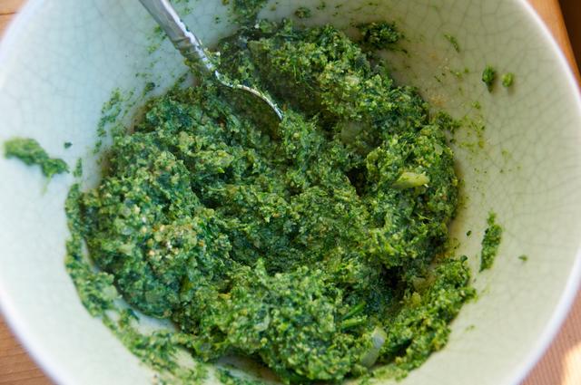 breadcrumbs in kale, onion, and spinach mixture