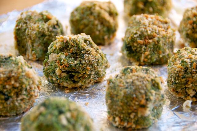 form spinach kale cheese balls