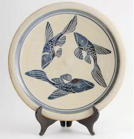 dinner plate - 3 Fish in Blue