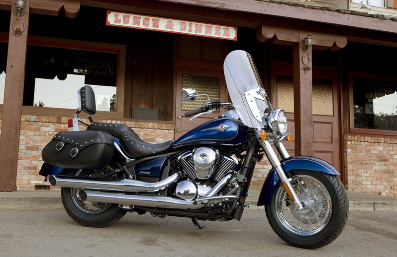 2010-kawasaki-vulcan-900.jpg