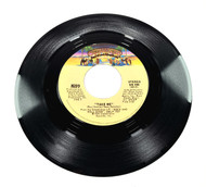 KISS 45 RPM Vinyl - Calling Dr. Love/Take Me, 1976
