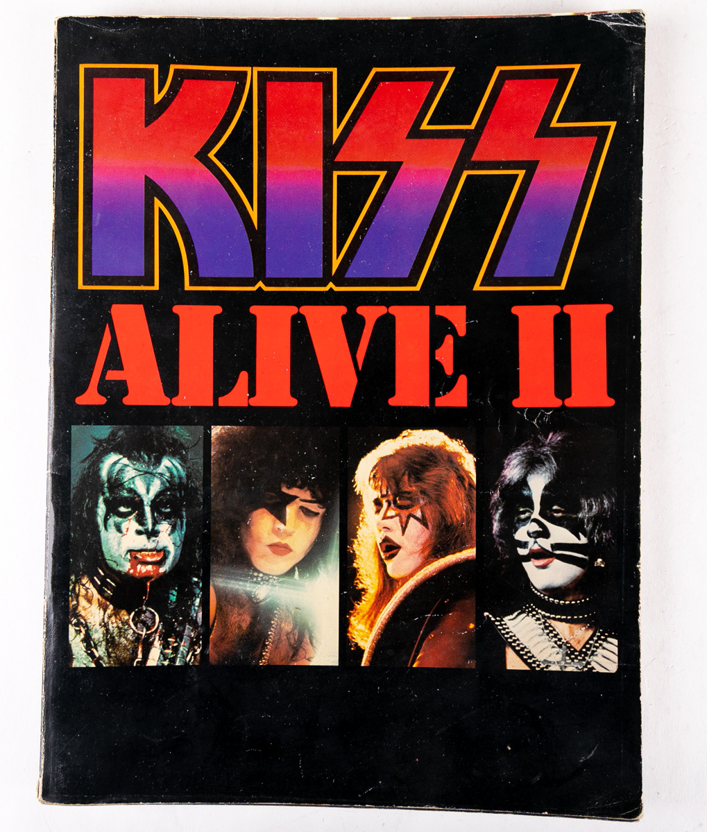 kiss 1977 tour book