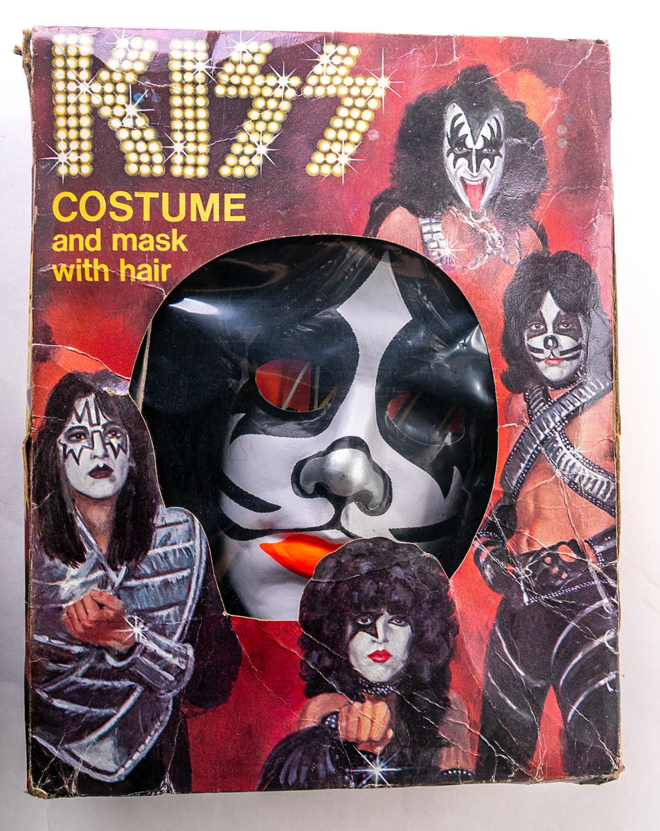Kiss Costume And Mask 1978 Peter Criss Kiss Museum