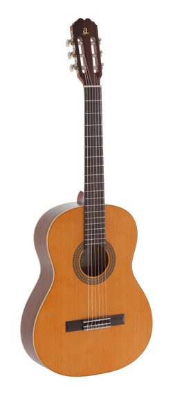 Admira Sevilla classical guitar with cedar top, Student series