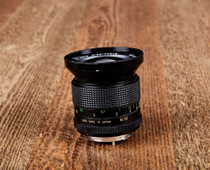 Vivitar 28mm f2.5 Lens  Minolta MD mount