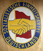 oo182 - SED East German Communist Party logo wall plaque - pressed cardboard