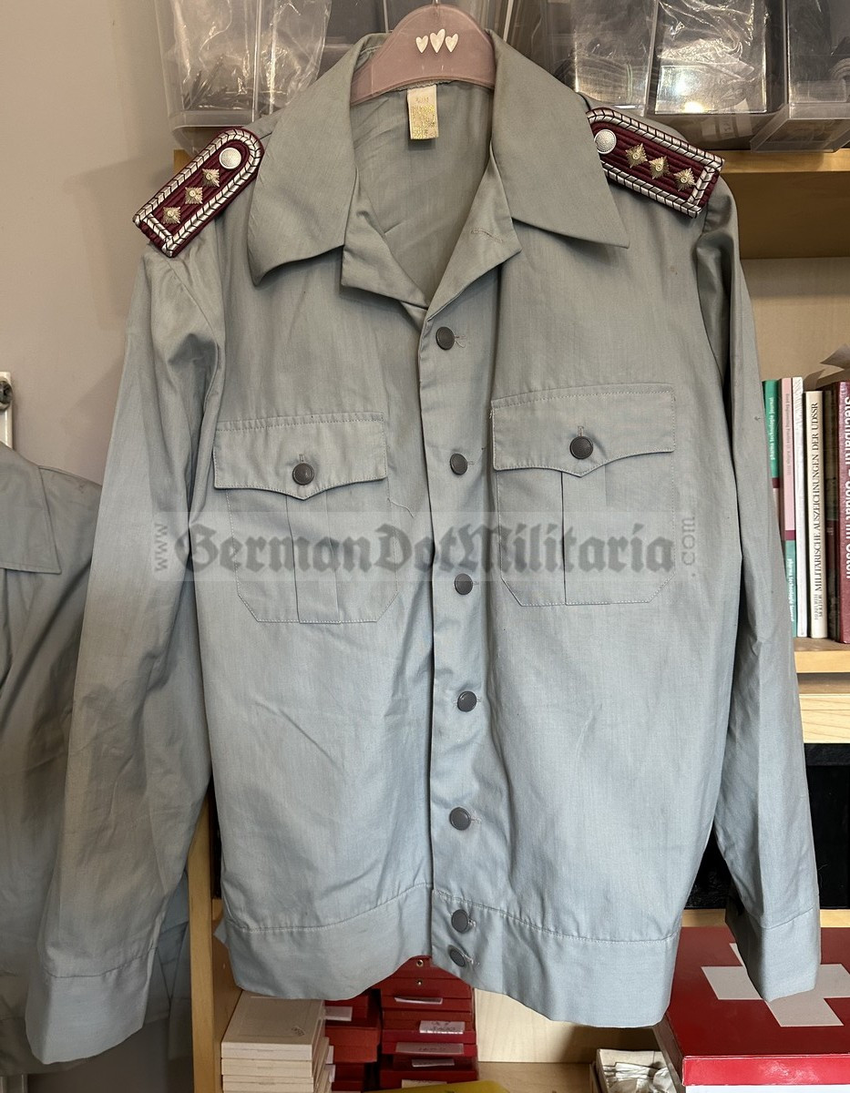 wo211 - East German Feuerwehr Fire Service uniform Jackshirt Dienstbluse  with shoulder boards & plastic buttons - size 40N - GermanDotMilitaria