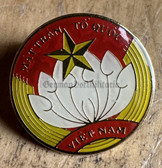 v087 - Vietnamese League of the Fatherland membership badge