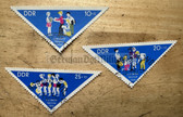 od175 - c1964 National Pioniers Festival - triangular stamps set