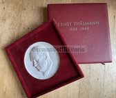 oo034 - c1950s large Ernst Thälmann portrait plaque in luxury box