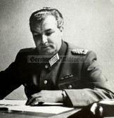 wpc033 - set of 2 portrait photos of a Stasi MfS Staatssicherheit officer - one in pre-1954 dark police uniform