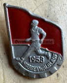 aa021 - c1952 Massenwaldlauf pressed cardboard badge