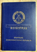 aa133 - c1968 DDR Reisepass Passport for a woman from Zossen - some stamps
