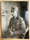aa449 - RAD Reichsarbeitsdienst with sleeve patch & armband studio portrait photo
