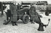 aa439 - Wehrmacht Heer soldiers with field kitchen