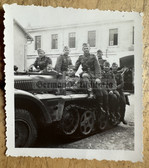 aa560 - Wehrmacht Heer soldiers on half truck Halbkette armoured vehicle