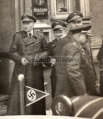 aa591 - Luftwaffe General and Officers - car with flag pennant & Bischofsheim enamel beer sign on wall